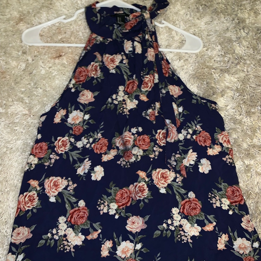 women’s top